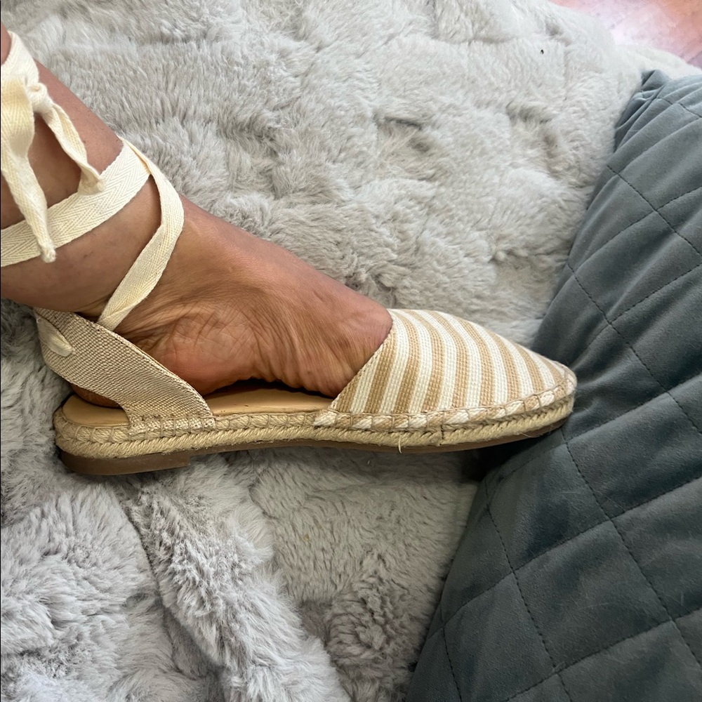 Brand New Lexi & Abbie Espadrille